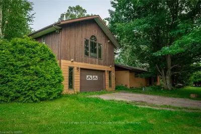 11 BLANCHE Road, East Ferris, ON P0H 1B0