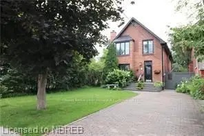646 MCINTYRE Street W, North Bay, ON P1B 2Z7