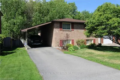 51 HARRIS Drive, North Bay, ON P1A 3Z1
