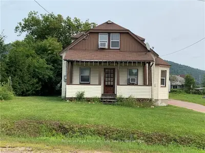 331 FIFTH Street, Mattawa, ON P0H 1V0