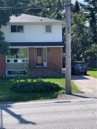 353 Ski Club Road, North Bay, ON P1B 7R3