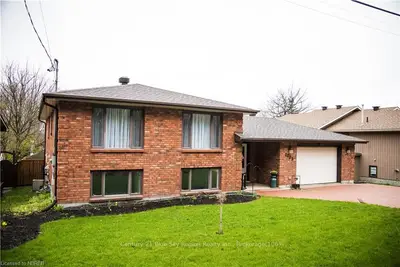 1009 SKI CLUB Road, North Bay, ON P1B 7R6