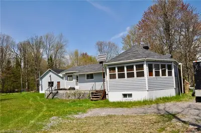 1079 JOCKO POINT Road, North Bay, ON P1B 8G5