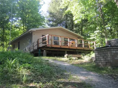 524 OSPREY Road, Parry Sound Remote Area, ON P0H 1S0