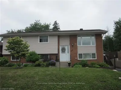 649 LAURENTIAN Avenue, North Bay, ON P1B 7T8