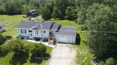 469 DUTRISAC Road, West Nipissing, ON P2B 2J9