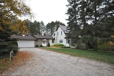 54 Chadbourn Drive, North Bay, On P1b 8g2