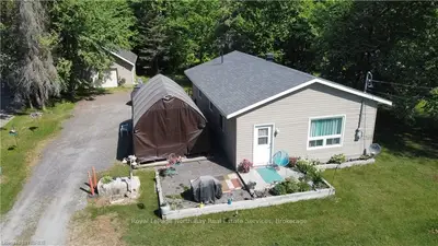 752 JOCKO POINT Road, North Bay, ON P1B 8J5