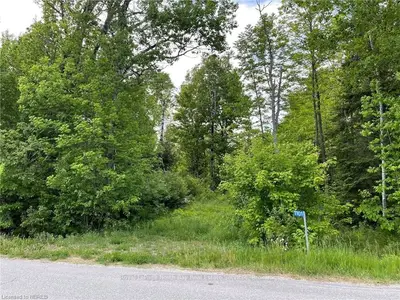 1101 EVANSVILLE Drive, West Nipissing, ON P2B 2K4