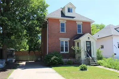 965 HAMMOND Street, North Bay, ON P1B 2H6