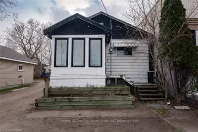 1003 ALGONQUIN Avenue, North Bay, ON P1B 4X9
