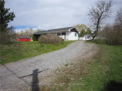 304 MARK Street, Bonfield, ON P0H 1E0