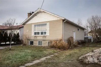1158 COPELAND Street, North Bay, ON P1B 3E8