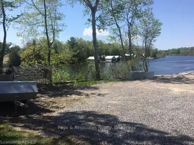 30 BAY Street, West Nipissing, ON P2B 3G6