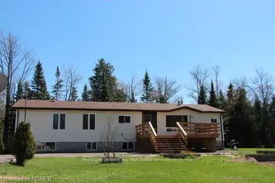 4225 HWY 11 N, North Bay, ON P1B 8G3