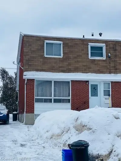 1467 FROST Street, North Bay, ON P1B 6E3