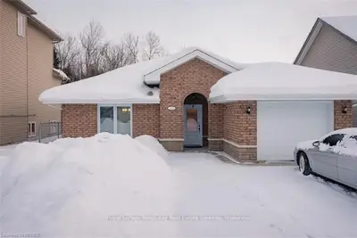 171 THELMA Avenue, North Bay, ON P1A 4M9