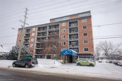 130 WORTHINGTON Street W 305, North Bay, ON P1B 3B2