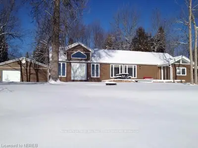 345 Jocko Point Road, North Bay, On P1b 8g5