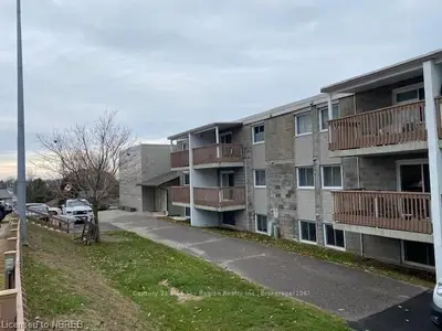 213 LEONARD Street 308, North Bay, ON P1B 5K3