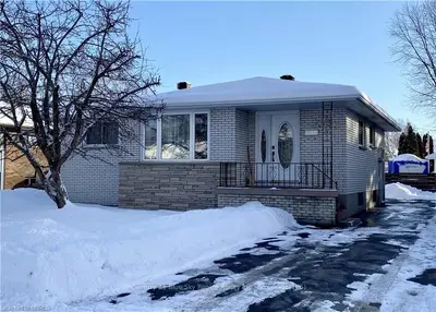59 JOSEPH Street, North Bay, ON P1A 1L9