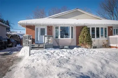 99 GLADSTONE Avenue, North Bay, ON P1A 2L6