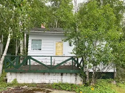 701 NORTHSHORE Road, North Bay, ON P1B 8G4