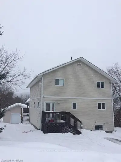 560 Division Street, Mattawa, On P0h 1v0
