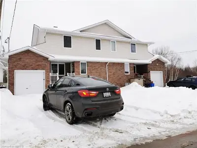 124 JOHNSTON Road, North Bay, ON P1B 9N6