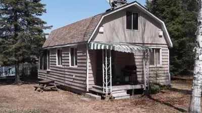 582 Airport Road, Joly, On P0a 1z0
