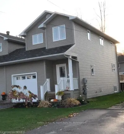 145a Whitney Avenue, North Bay, On P1a 1z1