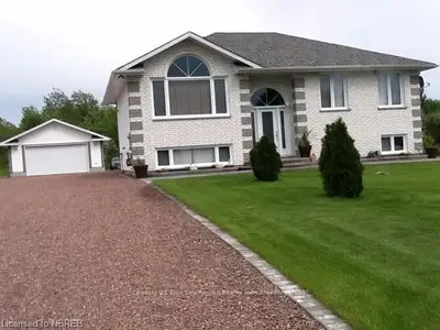 790 Sandhill Road, West Nipissing, On P2b 3n3