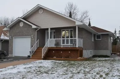 270 Thelma Avenue, North Bay, On P1a 4k1