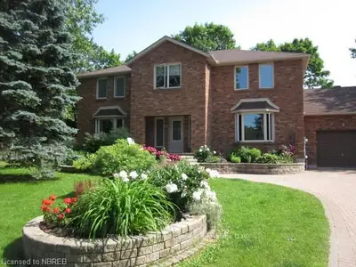 32 Robinhood Court, North Bay, On P1c 1l2
