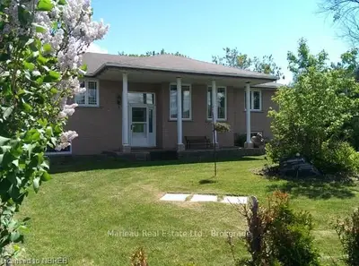 8 Domina Crescent, West Nipissing, On P0h 1g0