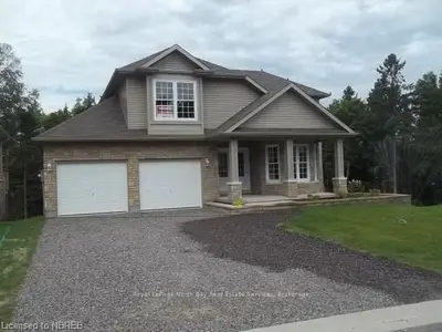 31 Stone Manor Drive, North Bay, On P1c 1m2