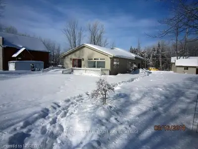 1637 Jocko Point Road, North Bay, On P1b 8g5