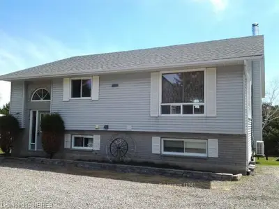 25 Raspberry Lane, East Ferris, On P0h 1k0
