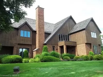192 Wallace Heights Road, North Bay, On P1c 1e8