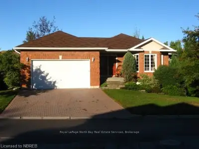 3 Kenwood Hills Drive, North Bay, On P1c 1m5