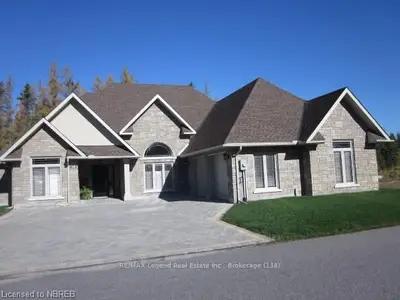 1134 Premier Road 10, North Bay, On P1a 2j4