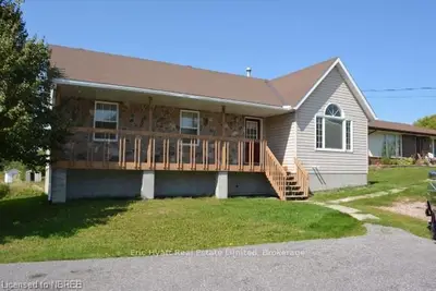 425 Valley View Drive W, Powassan, On P0h 1z0