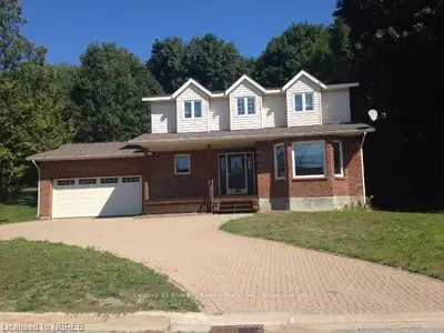 4 Brent Court, North Bay, On P1b 9m4