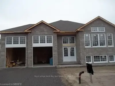 18 Trillium Drive, North Bay, On P1a 0a1