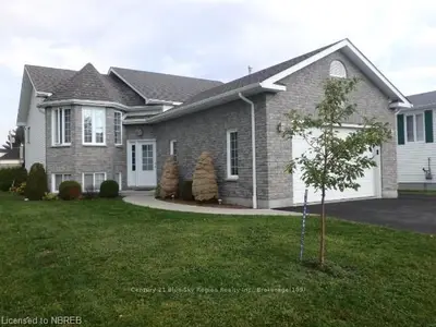 259 Springer Street, West Nipissing, On P2b 3b8