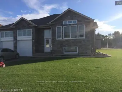 24 Brookland Drive, North Bay, On P1a 0a1