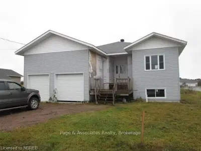 82 Tamerack Avenue, West Nipissing, On P2b 3h3
