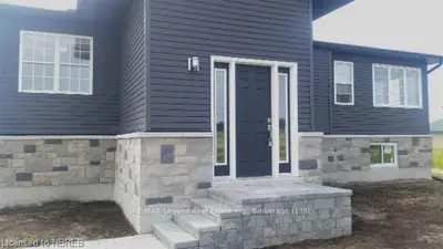 217 Purdon Line, Powassan, On, P0h 1z0