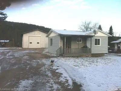 563 Valois Drive, Mattawa, On P0h 1v0