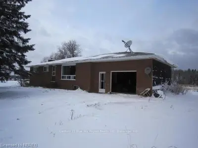 719 Sutcliffe Road, Markstay-warren, On P0h 2n0